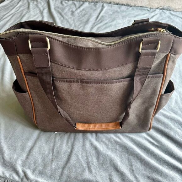 Carter’s Diaper Bag - Picture 2 of 7